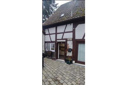 Mietwohnung Altbau mit Fachwerk und Terrasse , Häuschen zur Miete - Blaubeuren