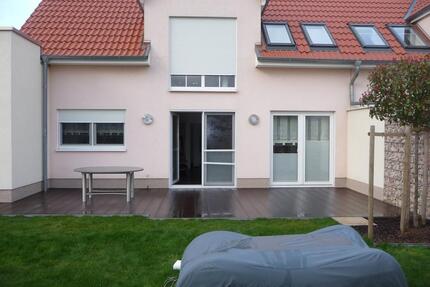 4Zi- Erdgeschoss Eigentumswohnung mit Garten - Wolfsburg Ehmen