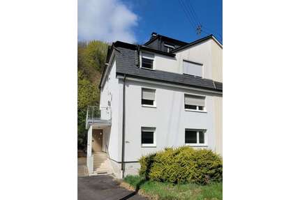 Haus zum Kaufen in Idar-Oberstein 149.000,00 € 204 m²