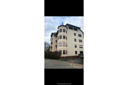 1,5 Zimmerwohnung in Günzburg EG mit Terrasse, Tiefgarage, Küche