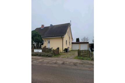 Charmante Doppelhaushälfte von Privat zum Kauf - Domsühl