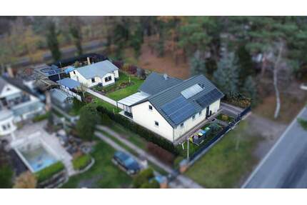 Modernes Einfamilienhaus mit vielseitig nutzbarem Nebengelass - perfekt für Familien - Petershagen/Eggersdorf