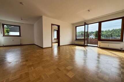 Wohnung zum Kaufen in Leonberg 322.000,00 € 98 m²