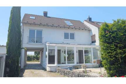Haus zum Kaufen in Langenfeld 530.000,00 € 169 m²