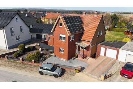 Haus zum Kaufen in Königslutter (Lauingen) 250.000,00 € 201.63 m²