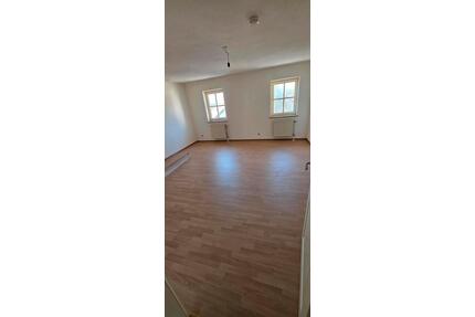 3 Zimmer Wohnung 75qm in 94140Ering