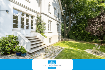 Haus zum Kaufen in Hamburg 2.090.000,00 € 208 m²