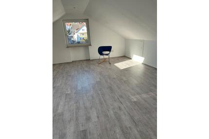 Single 2 Zi-DG-Wohnung mit EBK - 420,00&nbsp;EUR Kaltmiete, ca.&nbsp; 50,00&nbsp;m&sup2; in Bad Bocklet (PLZ: 97708)