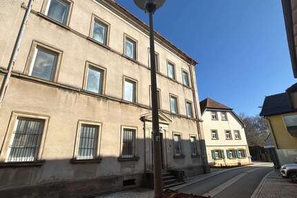 Haus zum Kaufen in Weismain 175.000,00 € 560 m²