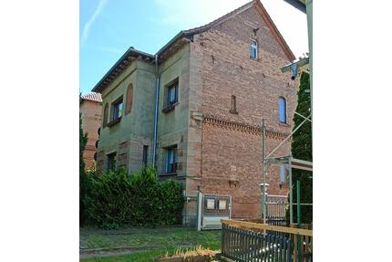 *** Villa (Zweifamilienhaus) *** in Kelbra zu verkaufen - Kelbra (Kyffhäuser)