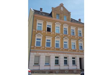 4 Raum-Wohnung, Küche+Bad mit Fenster, toller Grundriss, Gartenanteil - Glauchau