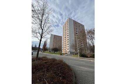 Gamigstraße 20, tolle 1,5 ZKB Wohnung im 8.OG -WBS- *ab sofort* zu vermieten - Dresden Prohlis
