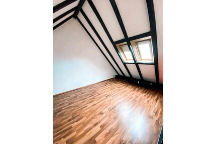 3,5 Zimmer Wohnung - 1.250,00&nbsp;EUR Kaltmiete, ca.&nbsp; 84,00&nbsp;m&sup2; in Roßdorf (PLZ: 64380)