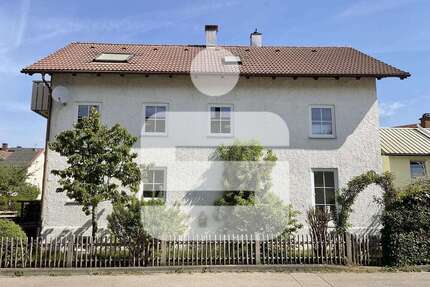 Haus zum Kaufen in Durach 630.000,00 € 221 m²