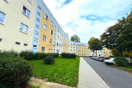 Frisch renovierte 3-Raum Wohnung in sanierter, ruhiger Wohnanlage - Tessin