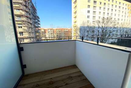 Wohnung zum Mieten in Berlin 611,80 € 24.59 m²