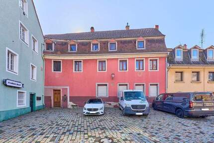 Denkmalgeschütztes 7-Parteienhaus - Kapitalanlage mit klar definiertem Sanierungspotenzial - Heidelberg Altstadt