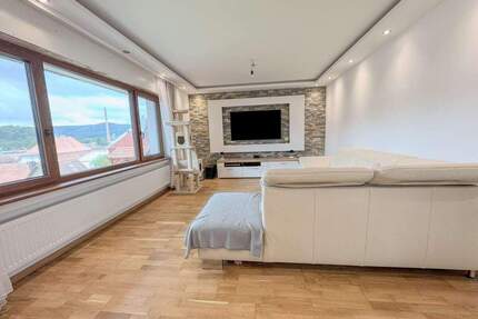 Zuhause mit Mehrwert: Zweifamilienhaus, zwei Grundstücke! - Eigennutzung mit Vermietungsmöglichkeit - Breuberg Neustadt