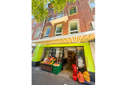 Haus zum Kaufen in Aachen 0,00 € 283 m²