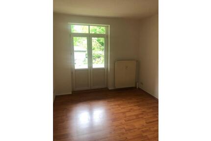 Helle 2-Zimmer Wohnung mit Balkon in der Carl-Hertel-Str. zur Miete - Chemnitz Altendorf