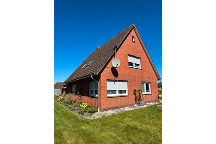 ZU VERMIETEN. Einfamilienhaus. 950€ Kaltmiete zzgl. Nebenkosten - Ihlow