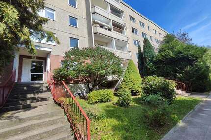 Wohnung zum Mieten in Chemnitz 235,00 € 39.26 m²