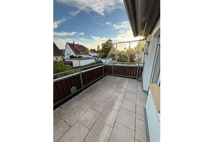 Helle 2,5-Zimmer-Wohnung mit Balkon, EBK in Villingendorf