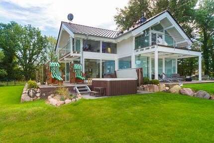 Haus zum Kaufen in Fuhlendorf-Bodstedt 2.980.000,00 € 160 m²