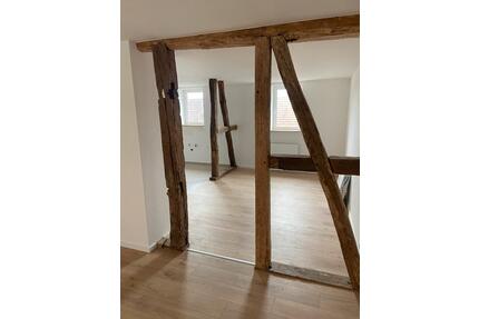 Haus zur Miete in Jühnde - 1.500,00&nbsp;EUR Kaltmiete, ca.&nbsp; 180,00&nbsp;m&sup2; in Dransfeld (PLZ: 37127)