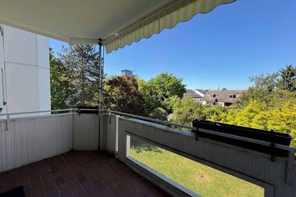 Gemütliche 2-Zimmer-Wohnung mit sonnigem Balkon und Aufzug - Heidelberg Wieblingen