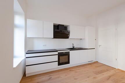 Moderne 3-Raumwohnung mit Einbauküche & Balkon - WE01 - Leipzig Ost