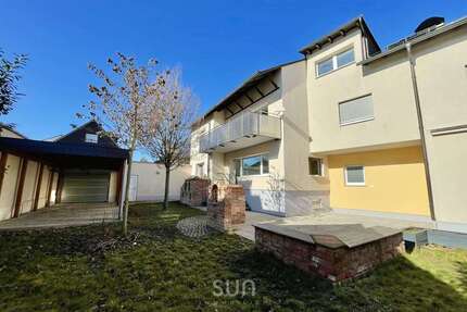 Haus zum Kaufen in Bad homburg 1.390.000,00 € 322 m²