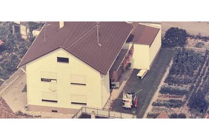 Großes gepflegtes 2 FH , Balkon, Terrasse,Garten, Vollkeller , DG ausbaufähig - Zaberfeld - Michelbach