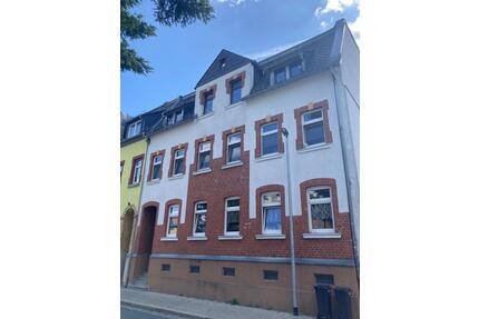 schöne 4-Raum Wohnung in zentrumsnaher Lage in AdorfVogtl. - Adorf/Vogtland