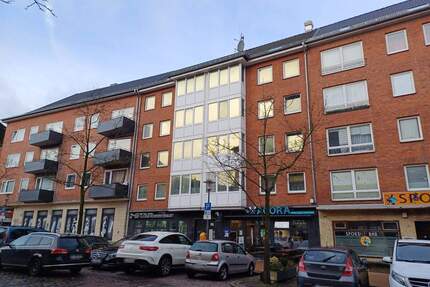 Attraktives Mehrfamilienhaus in Kiel! OTTO STÖBEN GmbH