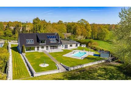 Haus zum Kaufen in Fahren 1.950.000,00 € 401 m²