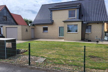 Lichtdurchflutetes Massives Einfamilienhaus - Woltwiesche