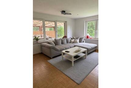 ***NEU WULMSTORF*** GROßZÜGIGE ERDGESCHOSSWOHNUNG MIT GROßEM GARTEN, GARAGE UND VOLLKELLER ***