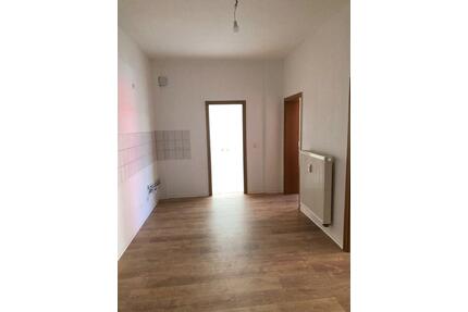 2-Zimmer-Wohnung | EG | 56 m² | Bad mit Fenster & Wanne | Zittau