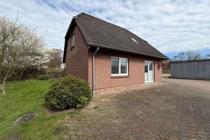 Haus zum Kaufen in Winnert 179.000,00 € 107 m²