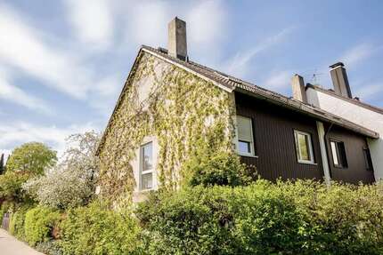 Haus zum Kaufen in Höhenkirchen-Siegertsbrunn 739.000,00 € 125 m²