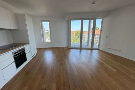 Wohnung zum Mieten in Erlangen 1.231,00 € 82.85 m²