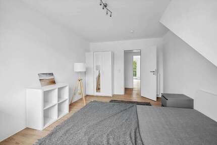 WG-Zimmer in Hamburg 820,00 € 16 m²