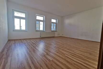 Wohnung zum Mieten in Gera 270,00 € 49.01 m²