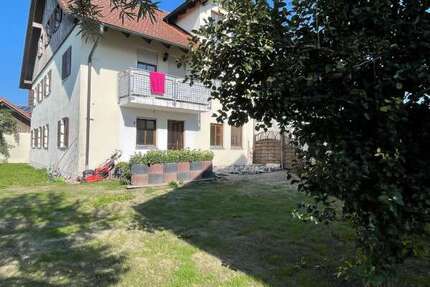 Wohnung zum Kaufen in Osterhofen 184.000,00 € 80 m²