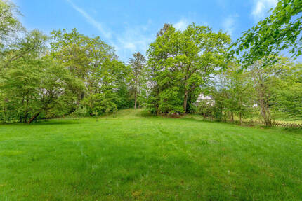 Mit direktem Alsterlaufzugang - Weitläufiges Baugrundstück mit vielseitigen Bebauungsmöglichkeiten - Hamburg Hummelsbüttel