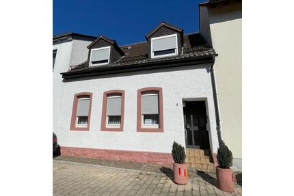Altstadthaus mit viel Potenzial und Charisma - Speyer