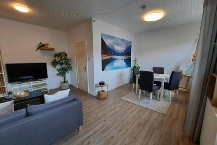 Neustadt Wohnung, mietfrei.sofort verfügb.ca.54qm 2-3 Z.+2 Keller - Bremen