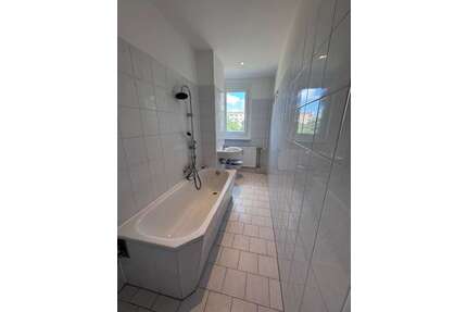 Wohnung zum Mieten in Aschersleben 605,00 € 122 m²