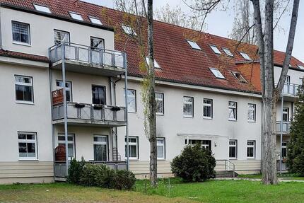 Gemütliche 2-Raumwohnung im Dachgeschoß in beliebter Wohnlage - Merseburg
